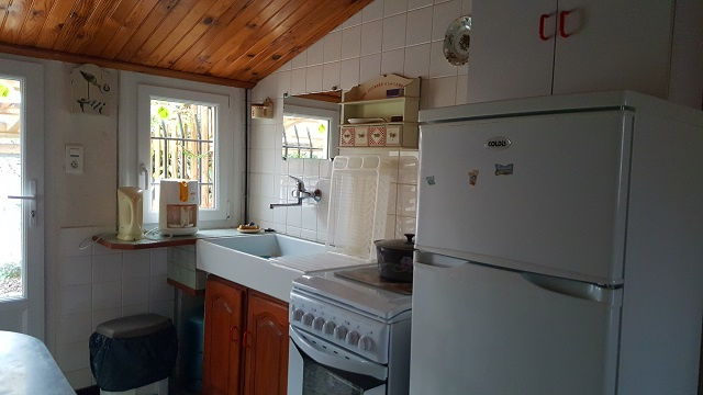 maison/villa angles En pierre avec dépendance et garage
